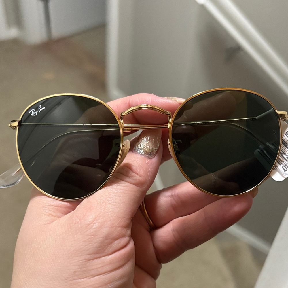 Ray-Ban Classic Gold Frame Sunglasses